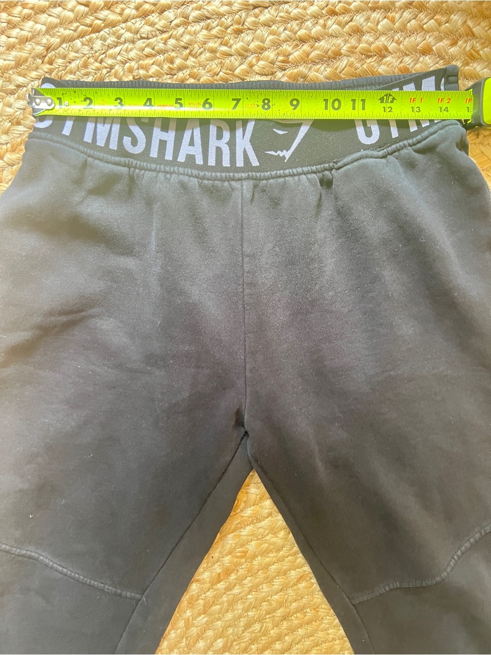 Gymshark Men’s Black Logo Waistband Straight Leg Sweatpants Medium - Picture 6 of 6